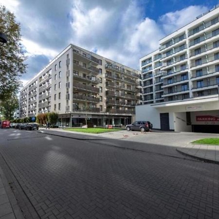 Warsaw Apartments - Luxury Top-View Aparthotel Bagian luar foto