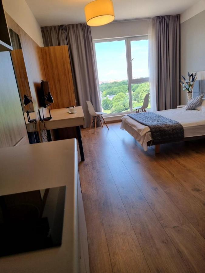 Warsaw Apartments - Luxury Top-View Aparthotel Bagian luar foto