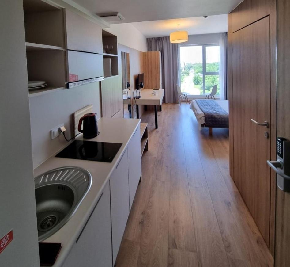 Warsaw Apartments - Luxury Top-View Aparthotel Bagian luar foto